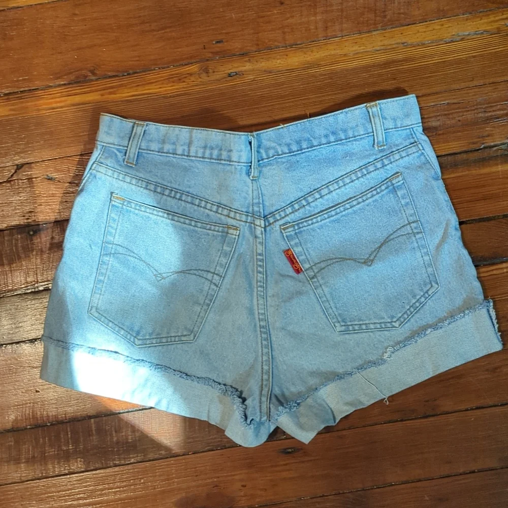 Denim shorts - Picture 2 of 3